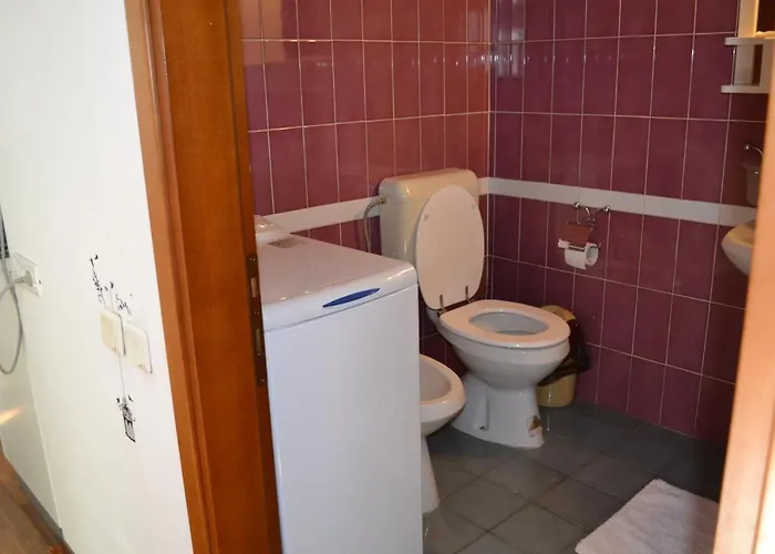 Bastion 1 דירה *